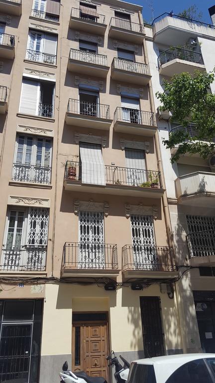 Domus Valencia Apartamentos Loft Zona Pechina エクステリア 写真